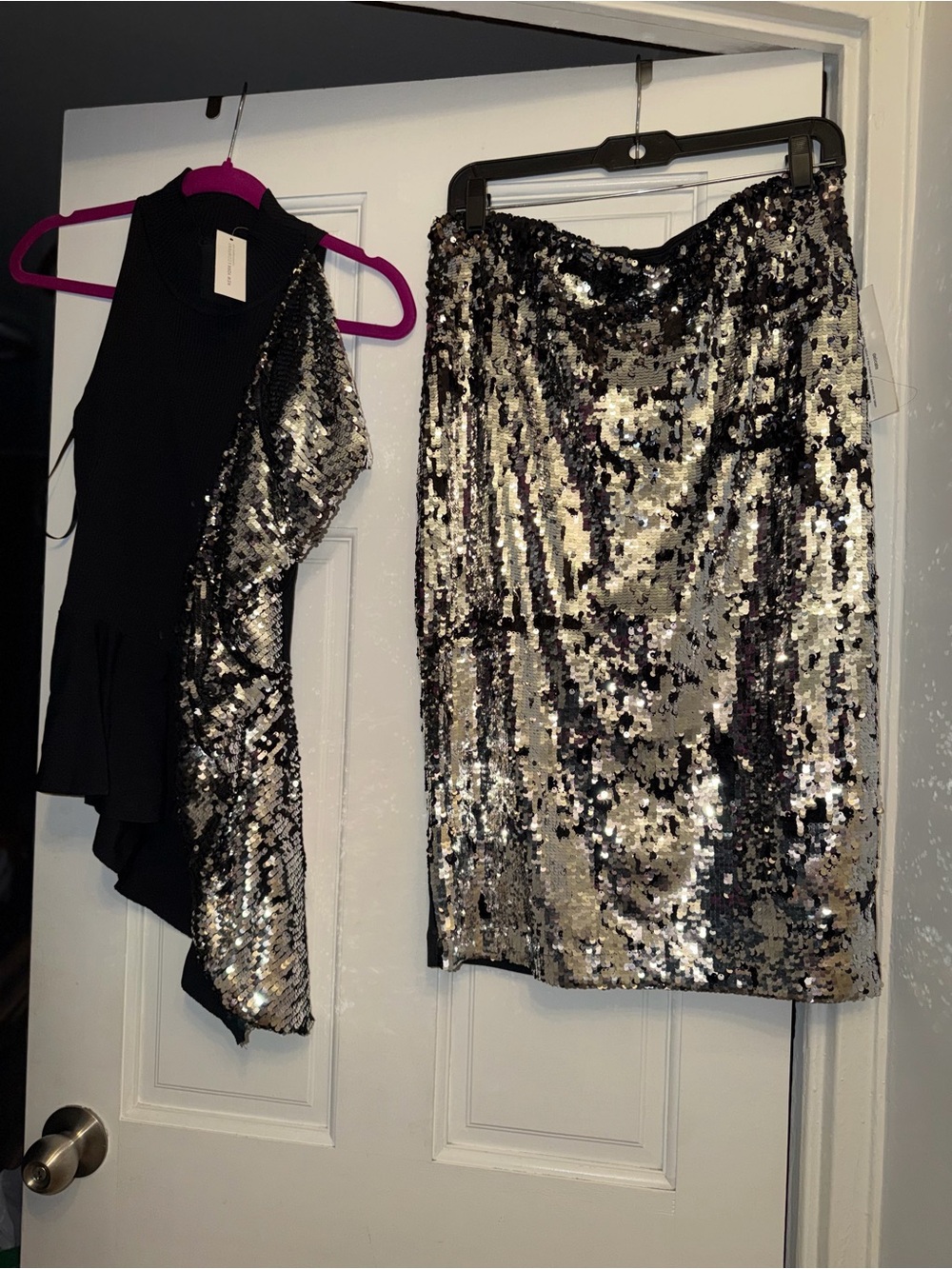 Black & Silver Sequin Pencil Skirt - Women's Party Skirt